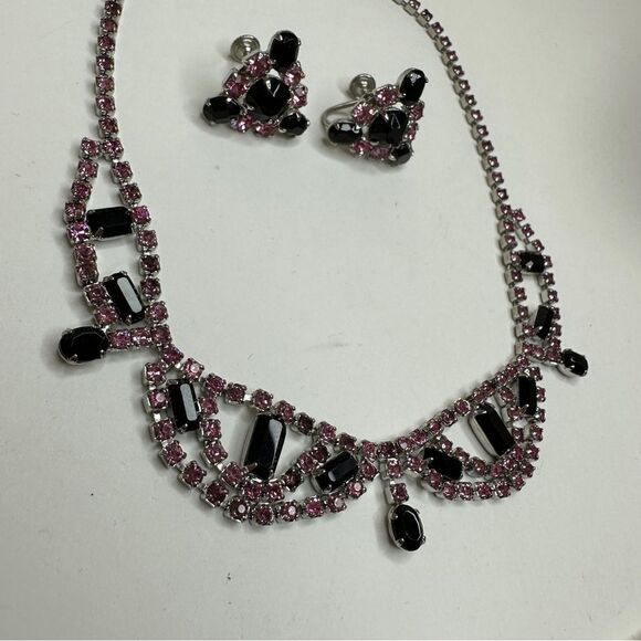 Fashion Jewelry Black and Pink Rhinestone Necklace and Screw Back Earrings - Picture 9 of 14